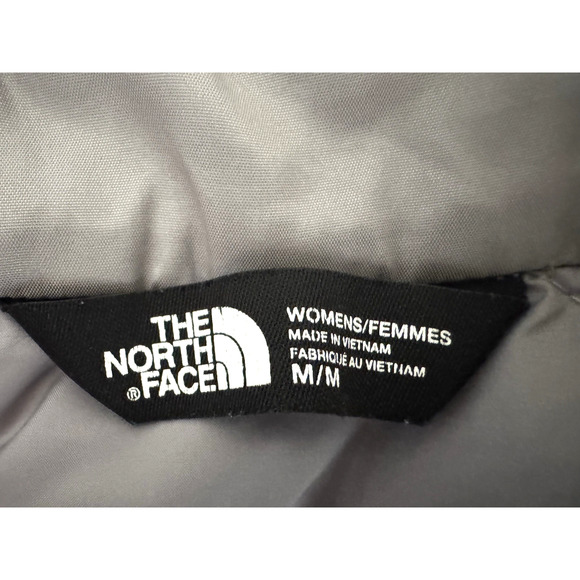 The North Face Down Vest 550-Fill Women M Full Zip Pockets Silver Gray Quilted - Picture 2 of 11